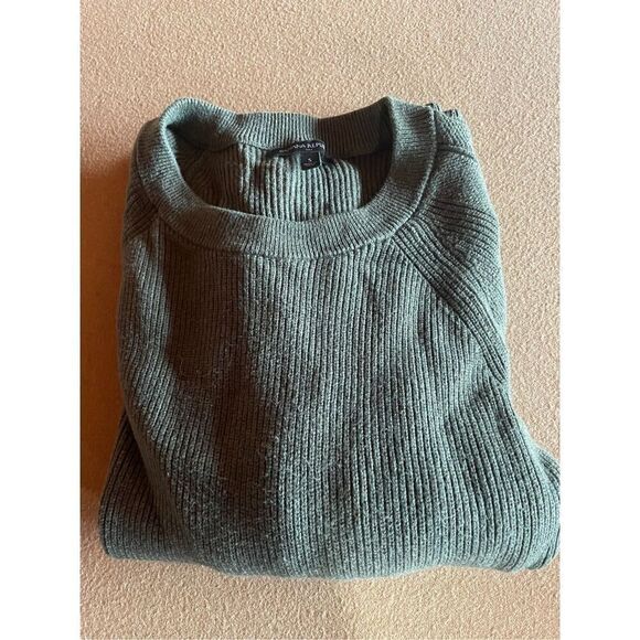 Banana Republic Sweater - Size Small - Picture 1 of 4